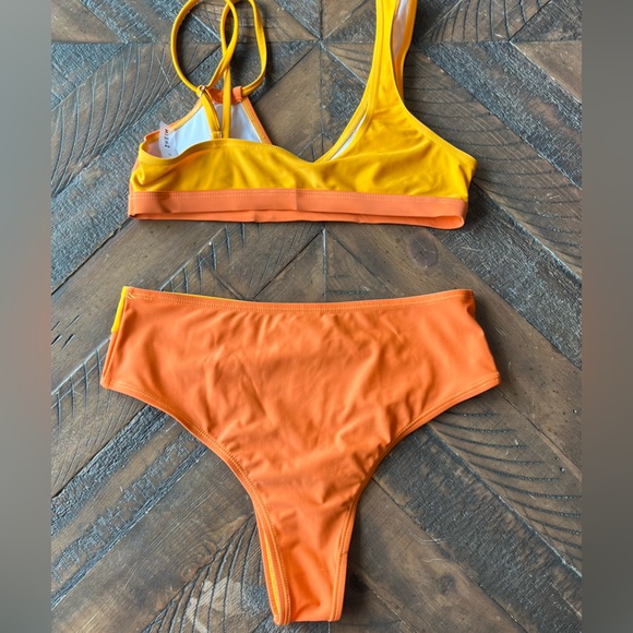 Shein, Orange and Yellow, Medium - Picture 3 of 4